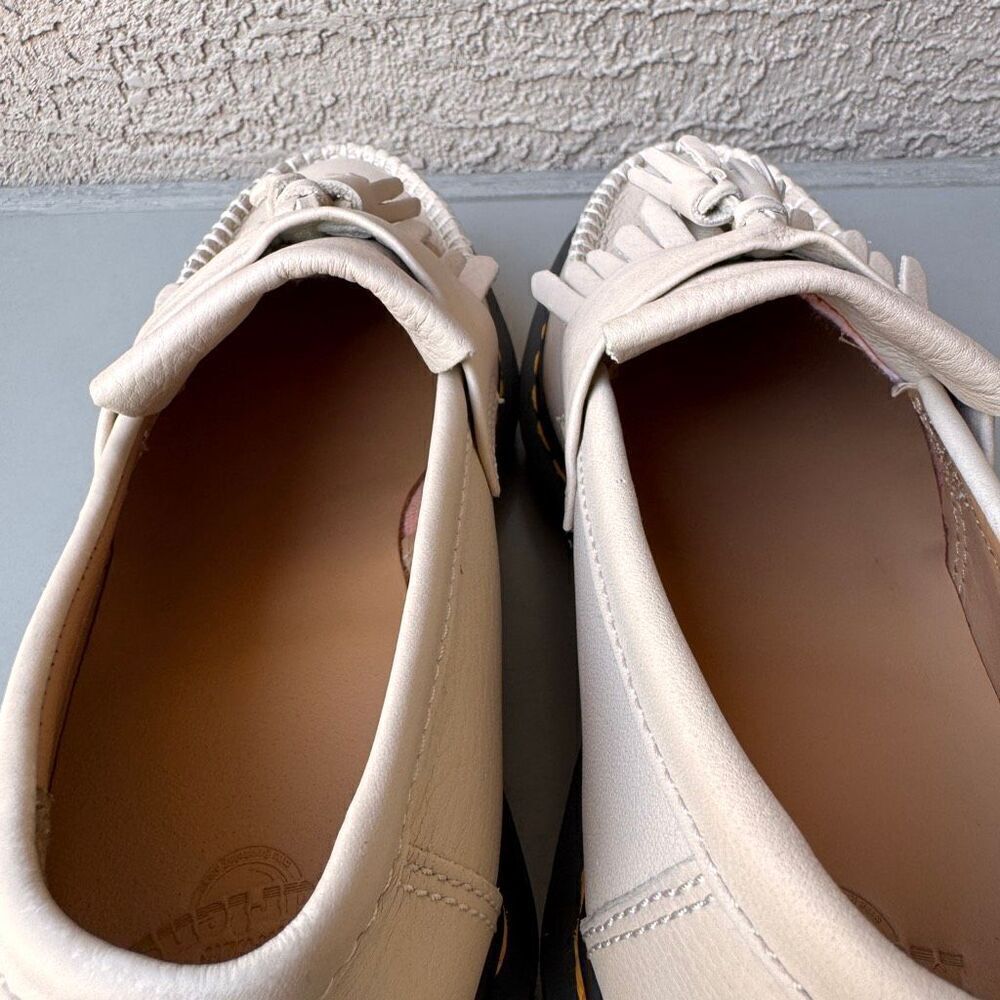 Dr. Martens Adrian Virginia Leather Tassel Loafers Vintage Taupe Women 9 Retro - Picture 13 of 14